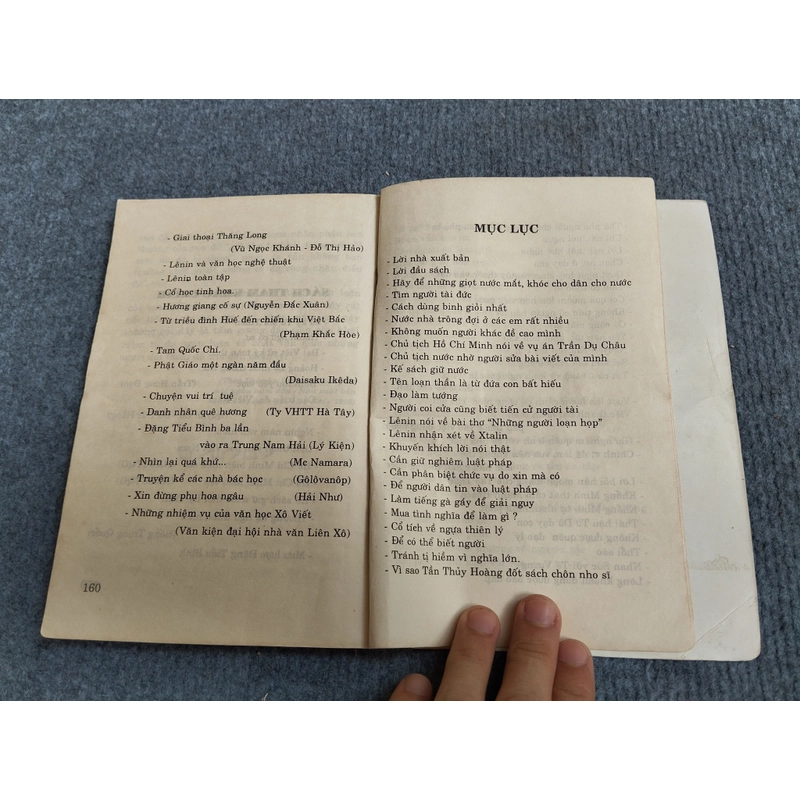 CHUYỆN DÙNG NGƯỜI XƯA VÀ NAY 469907