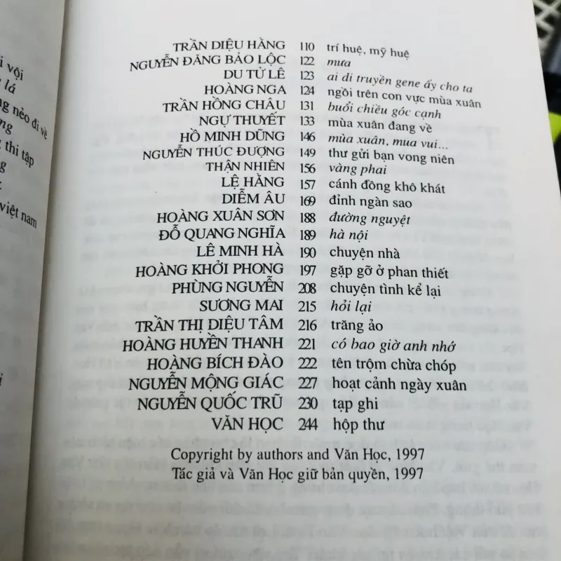 Duy nhất 1 cuốn  VĂN HỌC – XUÂN ĐINH SỬU 1997 - số XUÂN hiếm dành cho anh chị sưu tầm. 799080