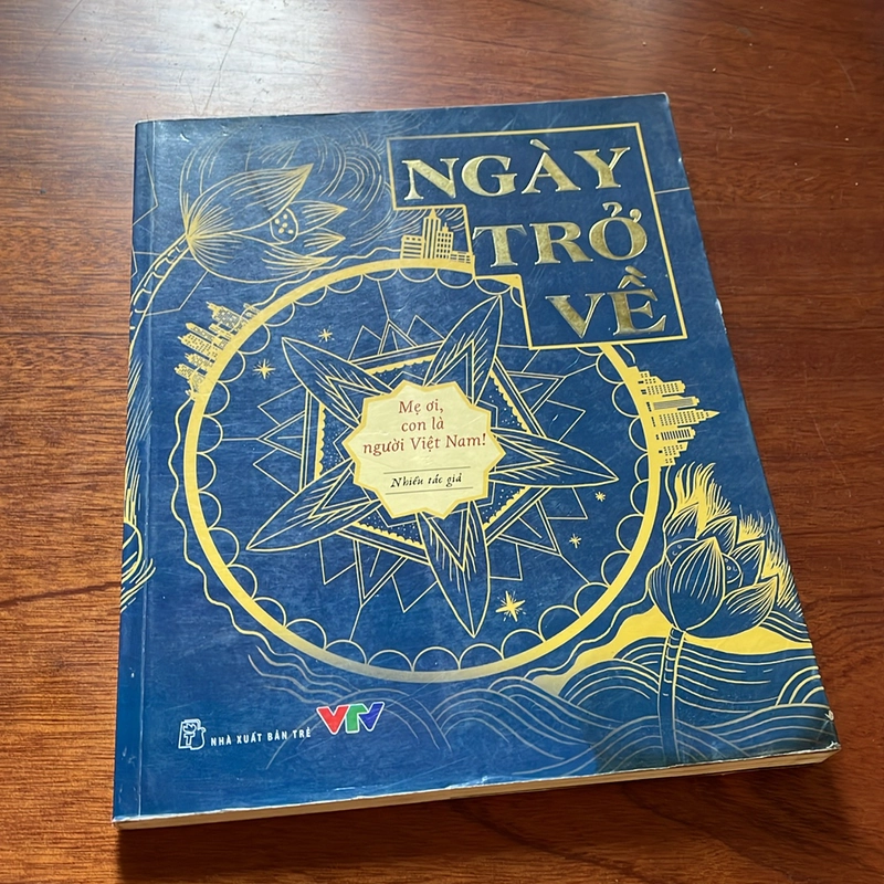 II Tựa sách: Ngày Trở Về - Nhiều Tác Giả - 2020 499677