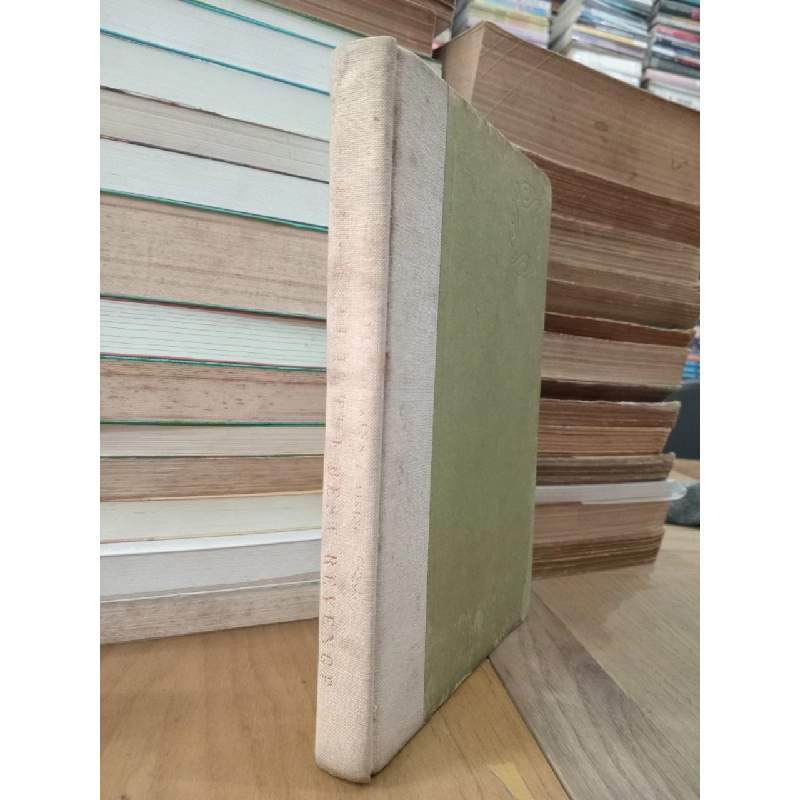 Living well is the best revenge - Calvin Tomkins 789148