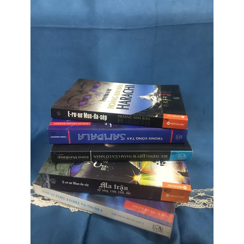 Bộ 5 cuốn khoa học tâm linh của E-rơ-nơ Mun-Đa-Sép 1006125