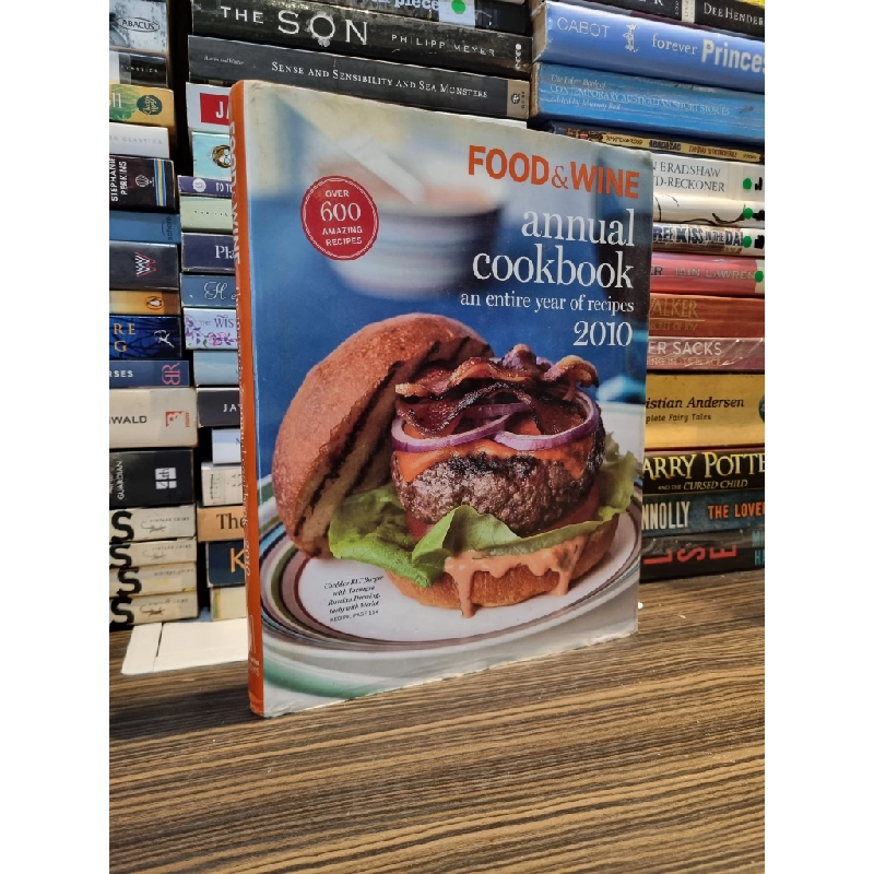 FOOD&WINE : Annual Cookbook 2010 (Over 600 Amazing Recipes) 165087