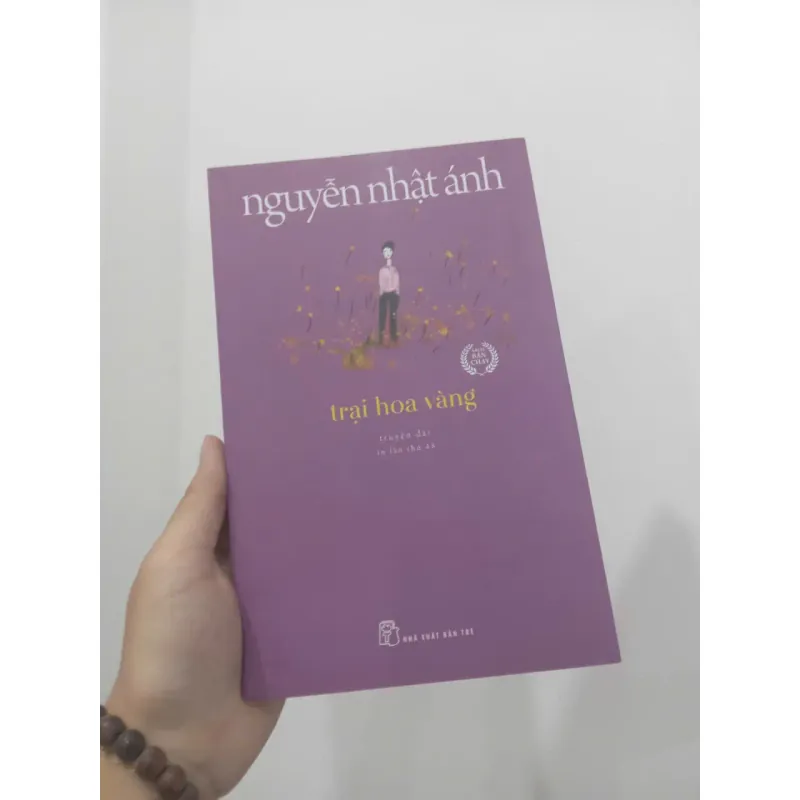 Trại hoa vàng 974193