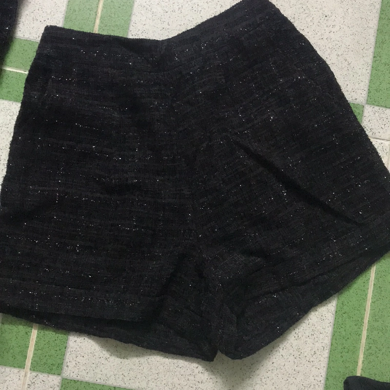 Set bộ đen kim tuyến 470338