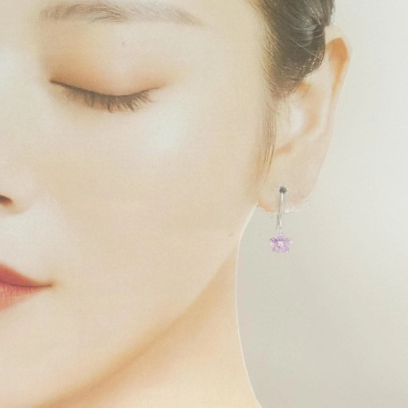 K18WG Bông tai hoa Sapphire 1.11CT - Hàng hiệu Chính hãng 871140