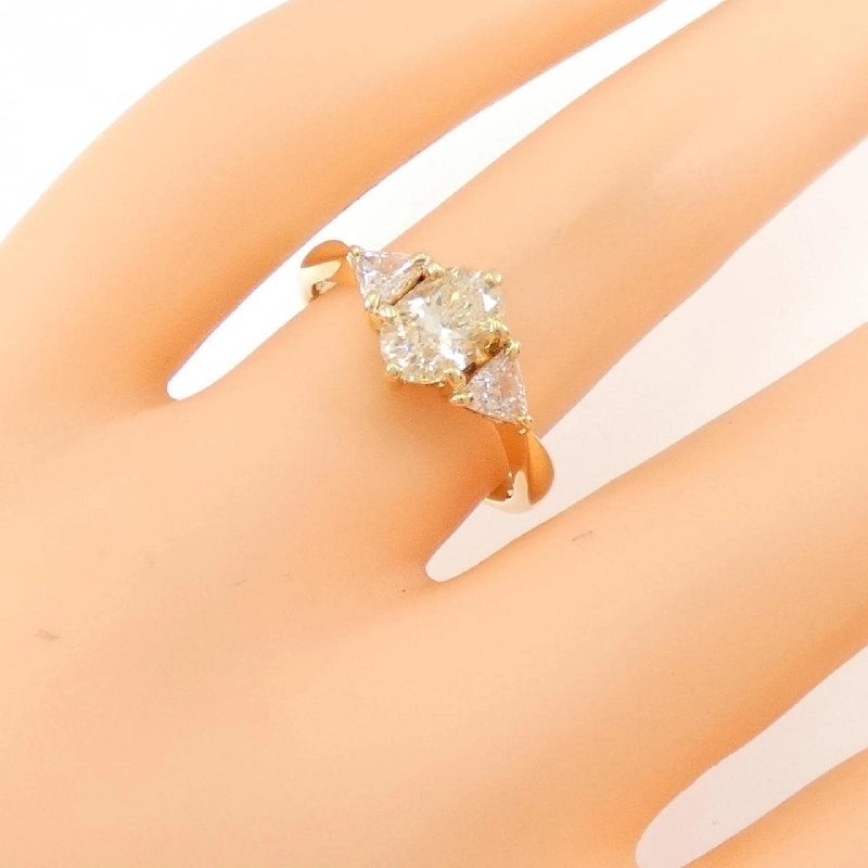 Nhẫn kim cương K18YG 1.015CT 673541