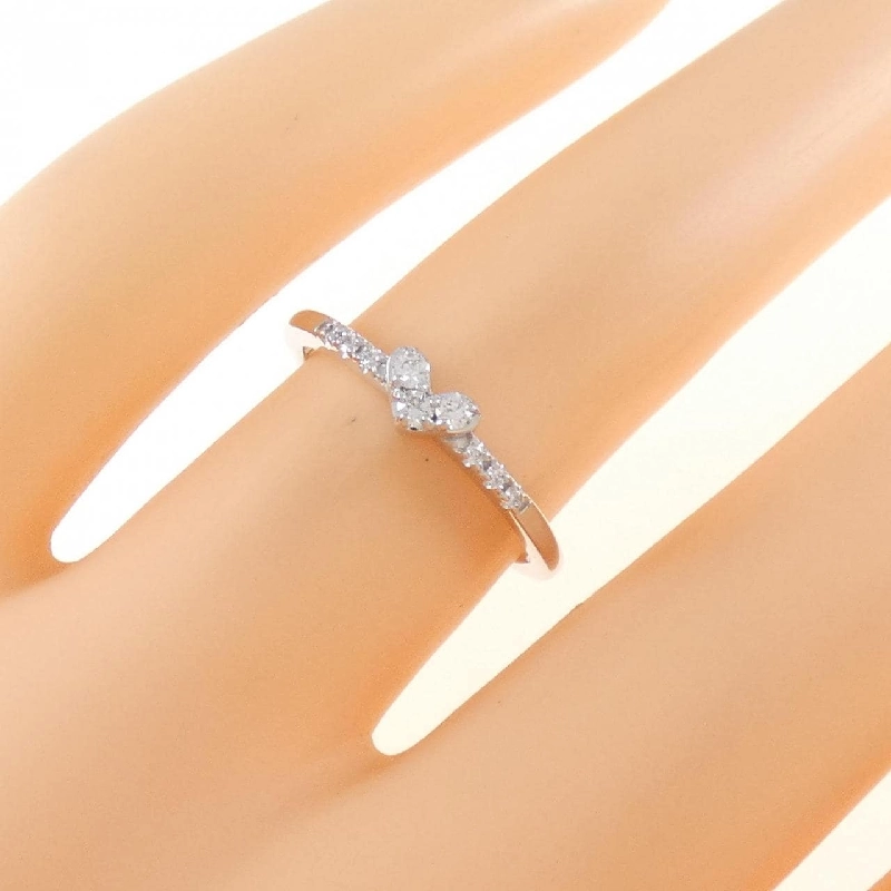 Nhẫn kim cương hình trái tim K18WG 0.07CT 670971