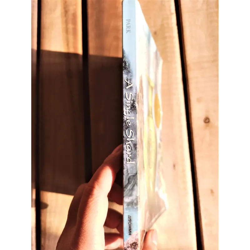 Sách ngoại văn: A Single Shard - Tác giả: Linda Sue Park 713546