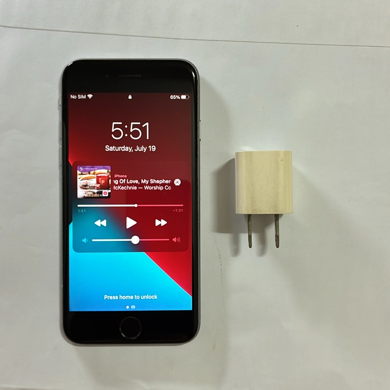 iPhone 6s 64 GB 506800