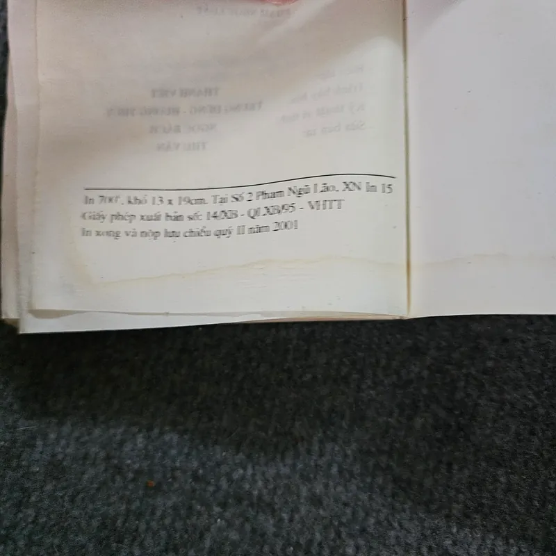 Sóng tình - Mishima Yukio 734657