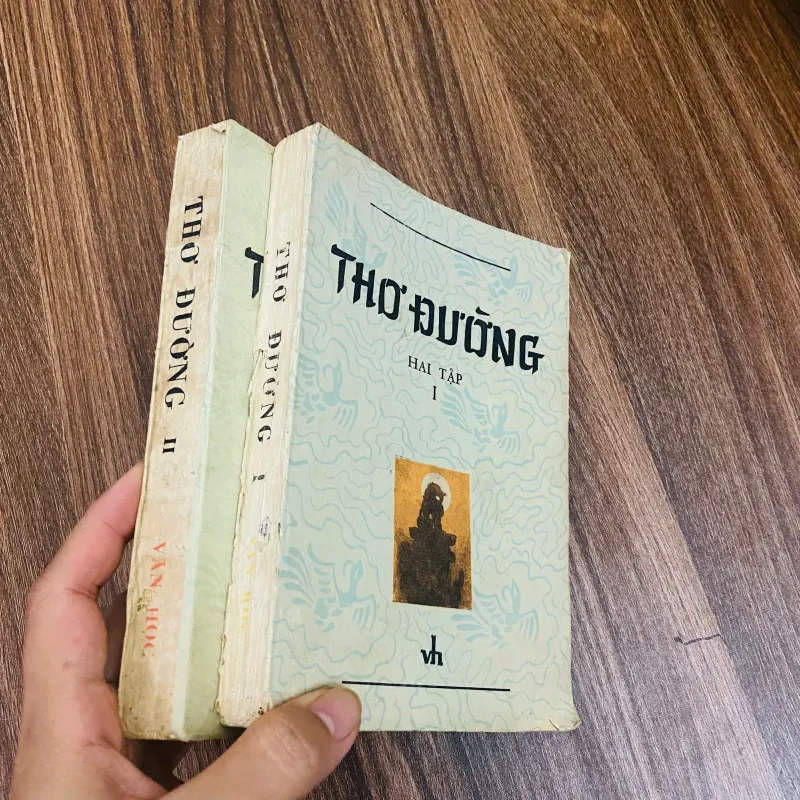 Bộ 2 quyển - THƠ ĐƯỜNG#HATRA 971110