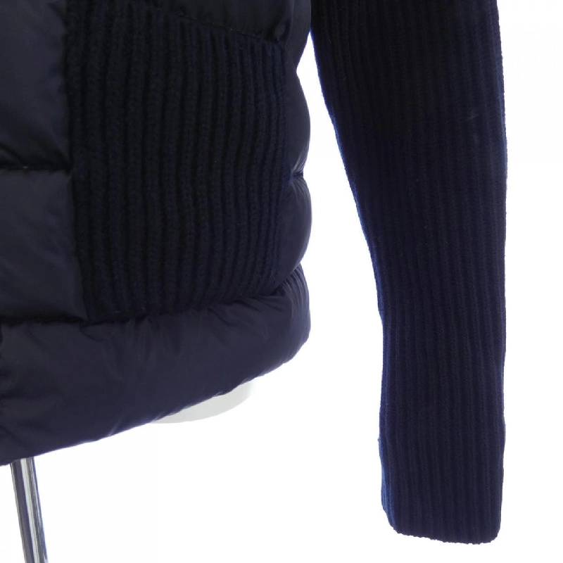 Áo khoác lông vũ MONCLER 637729