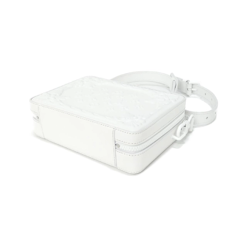 Túi xách vai Louis Vuitton LV Ornament Handle Soft Trunk M21833 - Hàng hiệu Chính hãng 768296