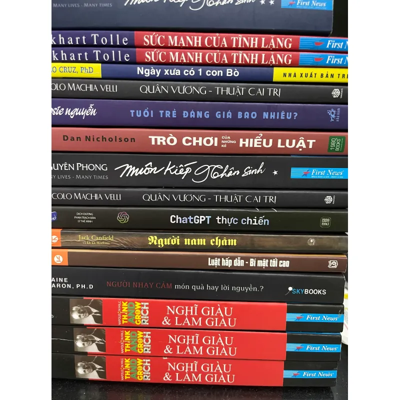 Sách nhiều tác phẩm văn học, triết lý, tâm lý, luật pháp, kinh điển 692977