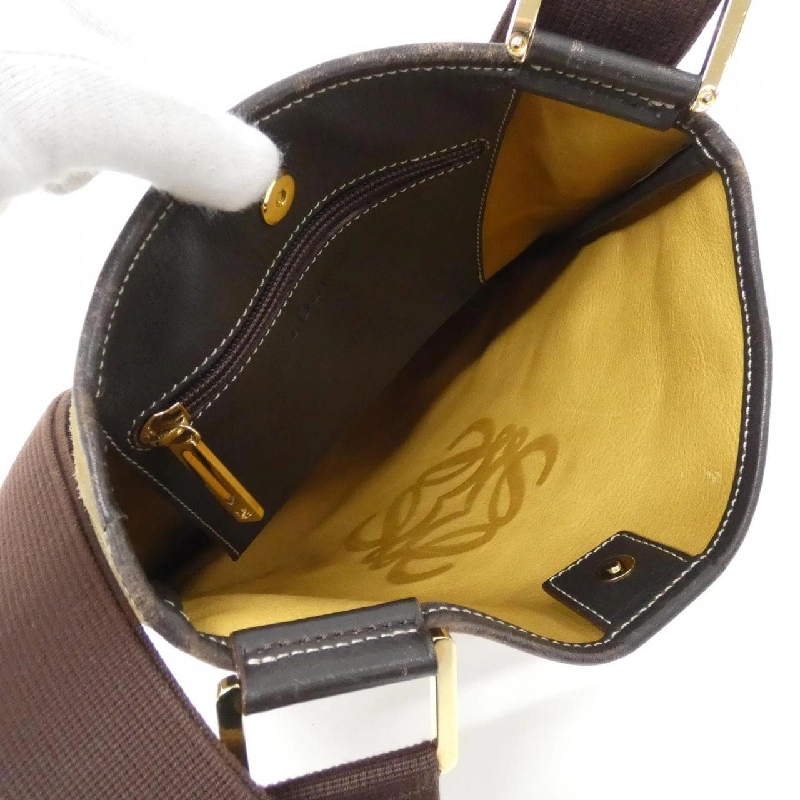 【Vintage】Túi đeo vai Loewe 610801