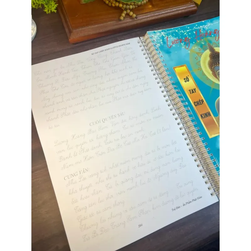 Sổ tay Lương Hoàng Sám in mờ 3 QUYỂN  - Tặng sách Nghi Thức Lăng Nghiêm + 5 Bút 781225