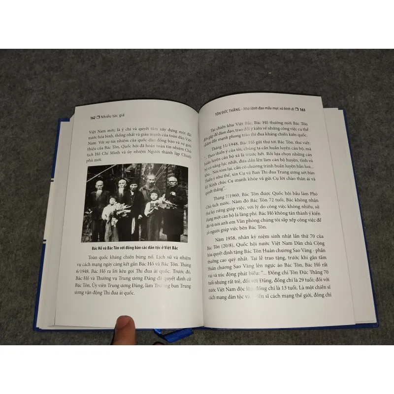 CHỦ TỊCH TÔN ĐỨC THẮNG NHÀ LÃNH ĐẠO MẪU MỰC VÀ BÌNH DỊ 697693