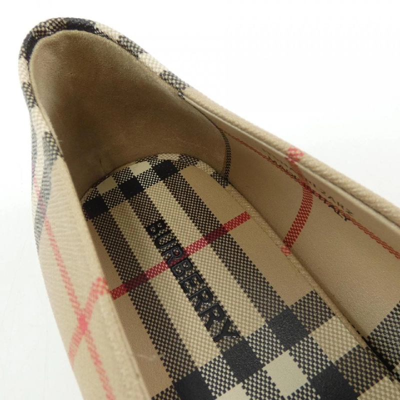 【Khuyến mãi】Giày bệt Burberry 664995