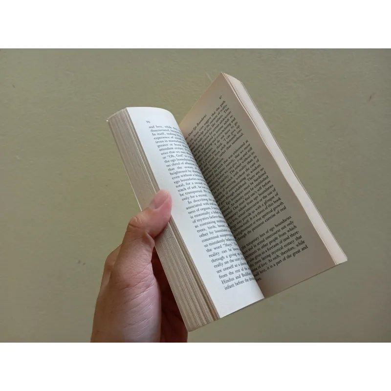 The roadlerss travelled, english book sách tiếng Anh  997701