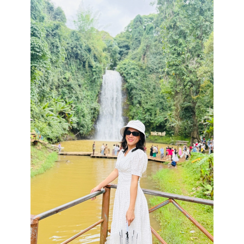 Đầm trắng size S 502718