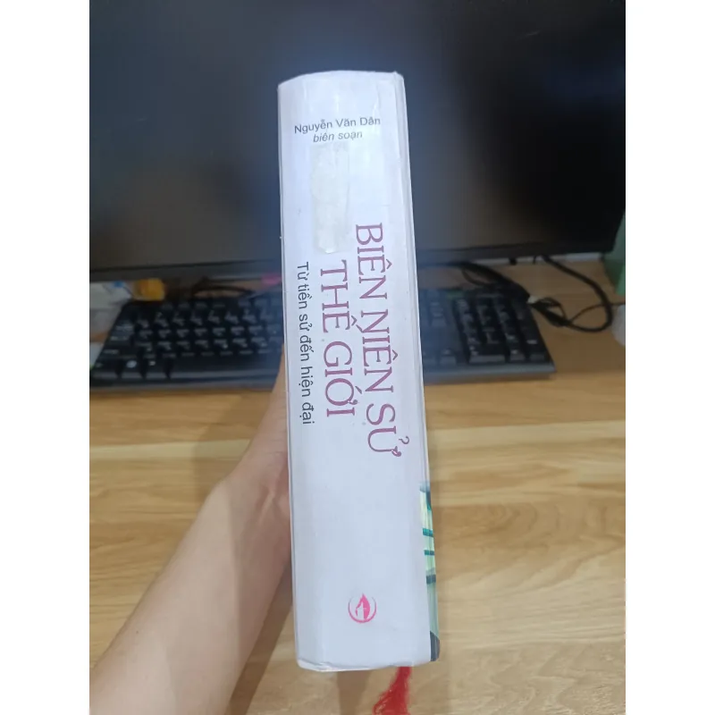 Biên niên sử thế giới  972579