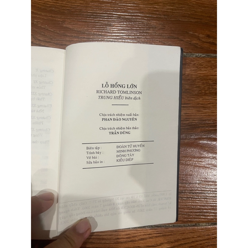 Lỗ Hổng Lớn (7) 527493