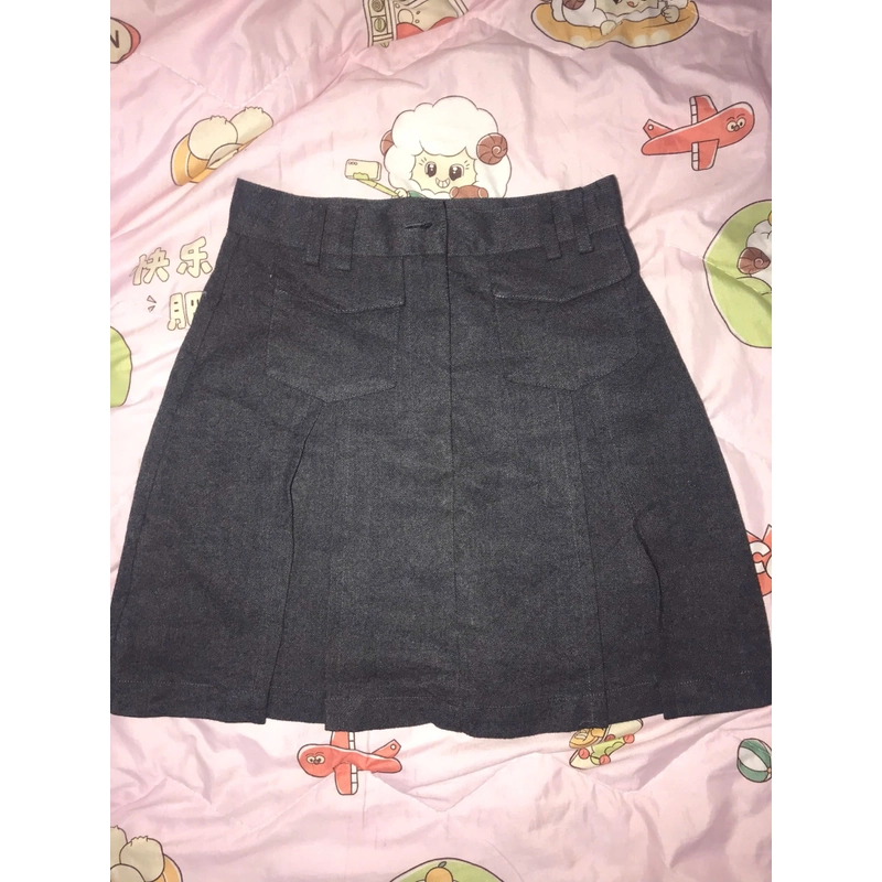 Chân váy và quần da 542244