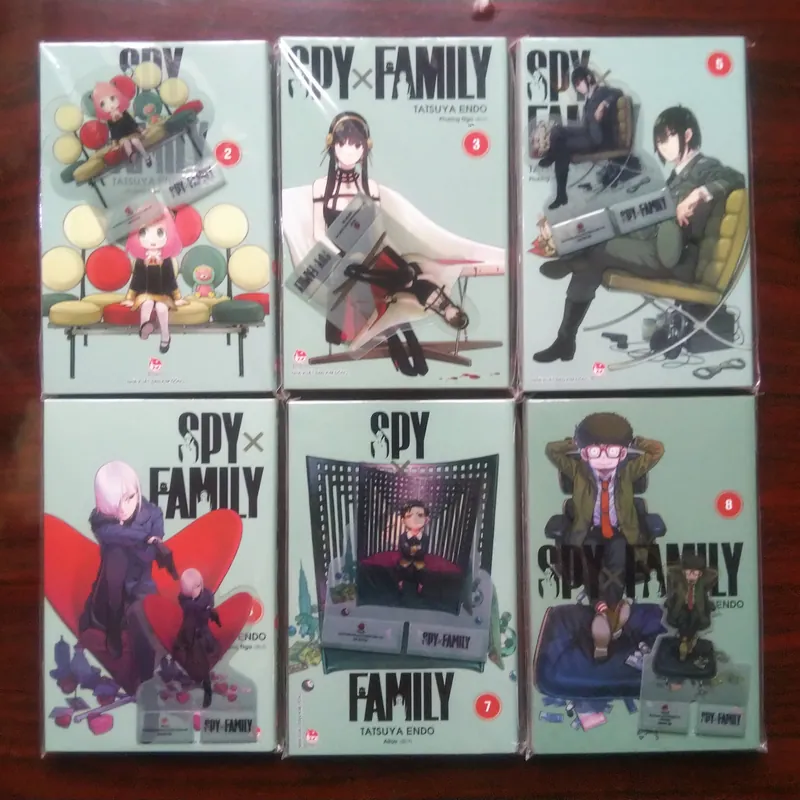 Spy X Family (Tatsuya Endo) Tập 1-8 Bản In Đầu Tặng Kèm Standee PVC 1030838
