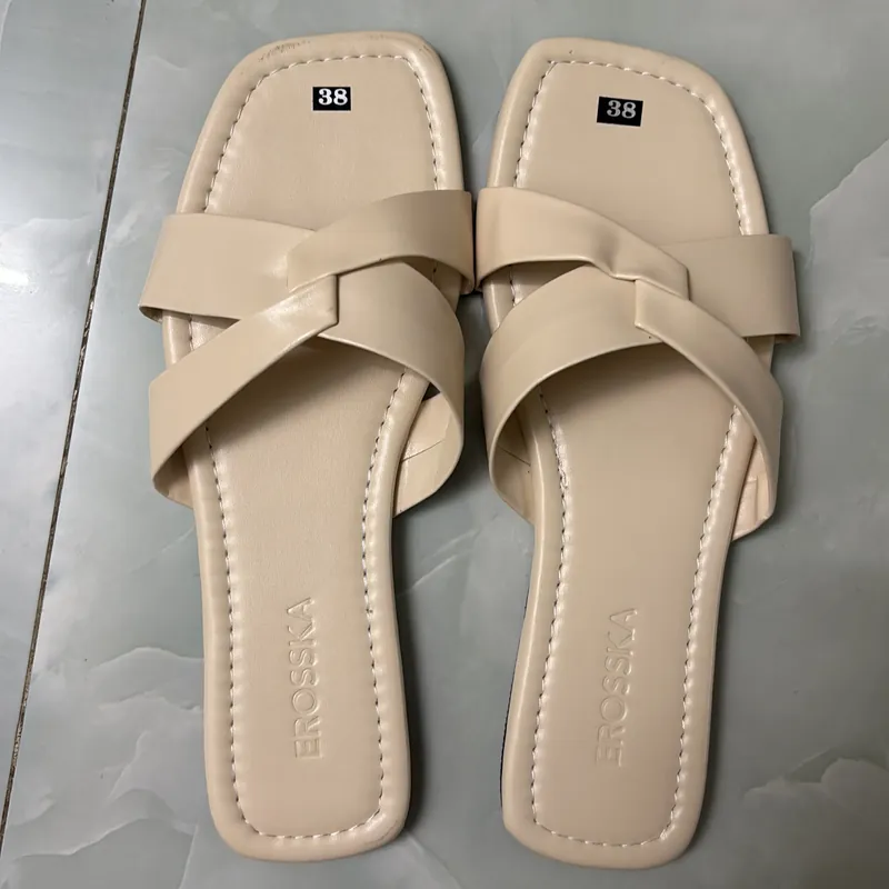 Dép nữ đế bằng EROSSKA 577573