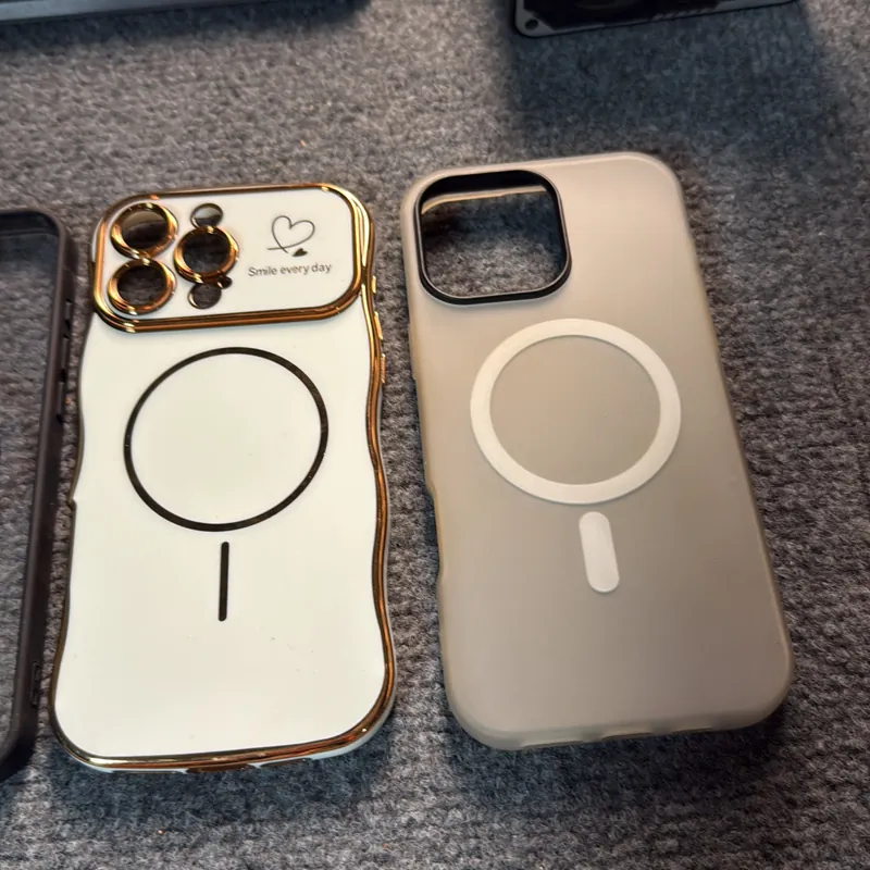 Combo 6 Cái Ốp Lưng Iphone 16promax 662246