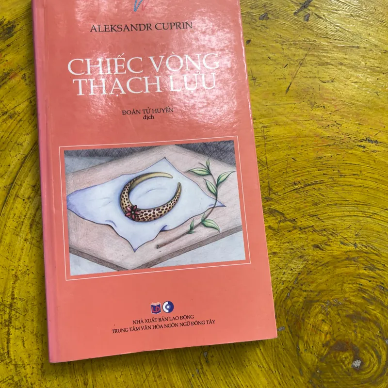 CHIẾC VÒNG THẠCH LỰU- ALEKSANDR CUPRIN 565398