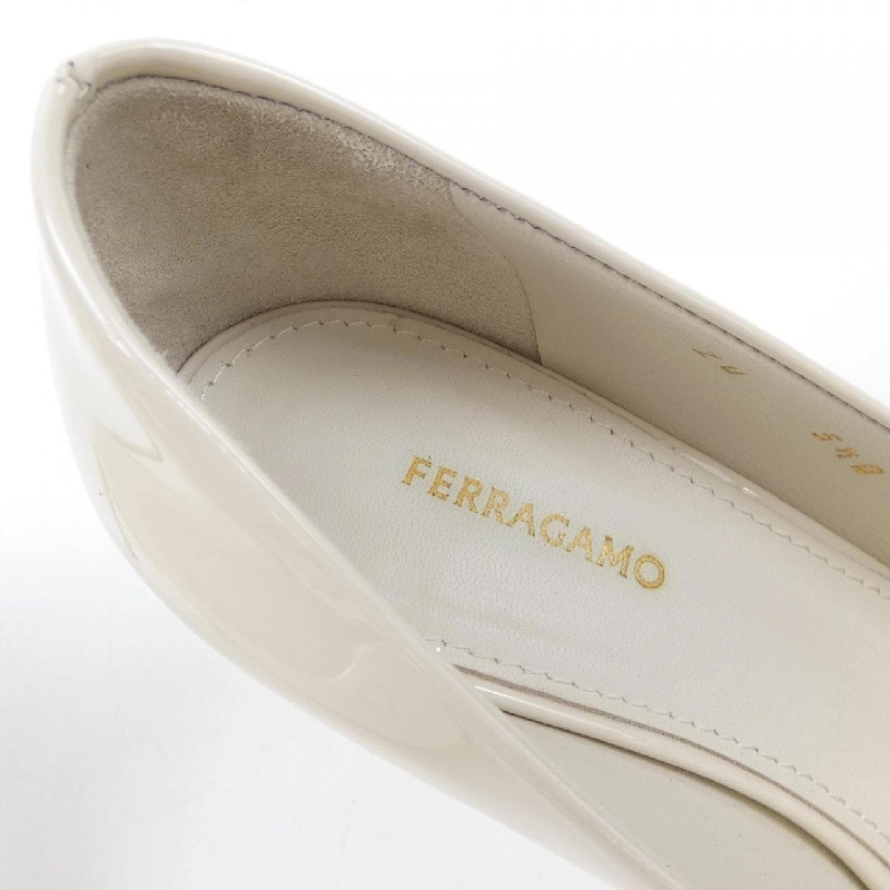 Giày cao gót FERRAGAMO - Hàng hiệu Authentic 828411