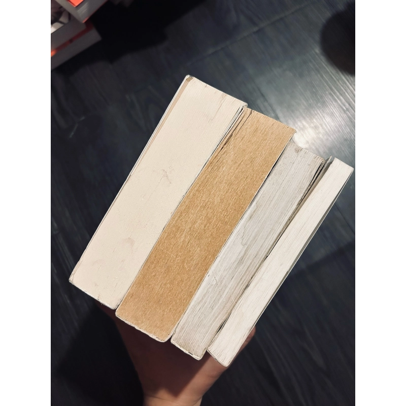 Combo 4 tác phẩm Milan Kundera (đọc kĩ mô tả) 446216