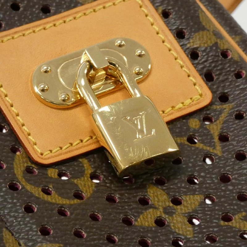 Túi đeo chéo Louis Vuitton Monogram Perforated Pochette Accessoires M95183 621105