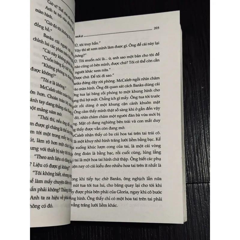 Việc máu (có chữ ký dịch giả)  714953