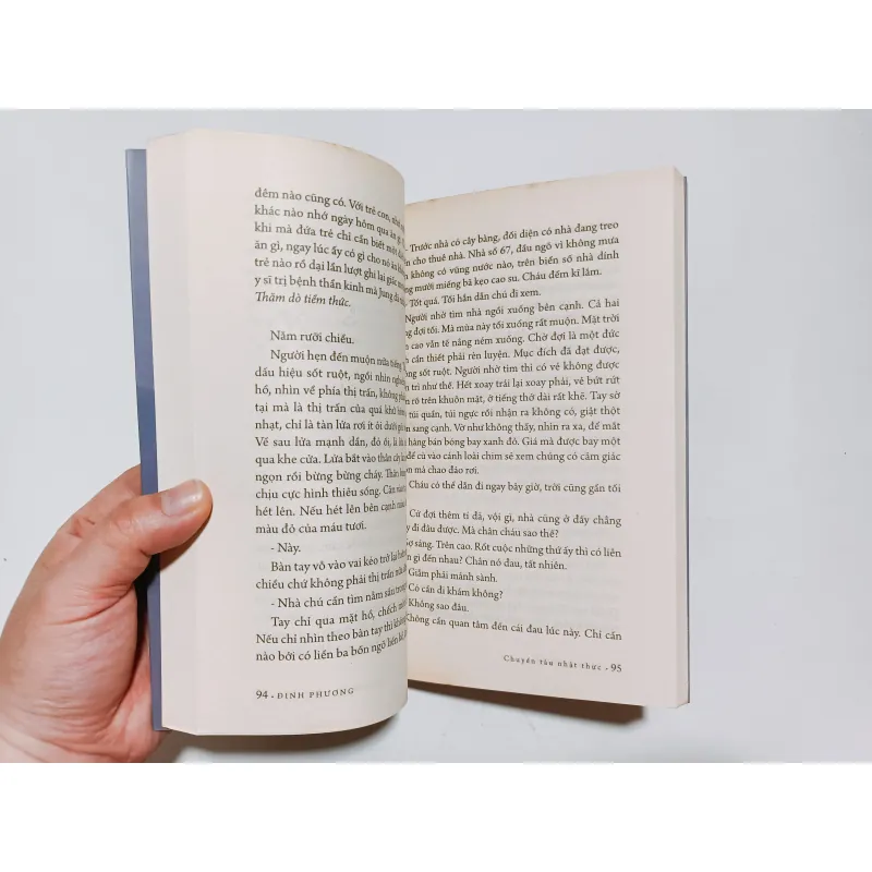 Chuyến Tàu Nhật Thực - Đinh Phương 927357