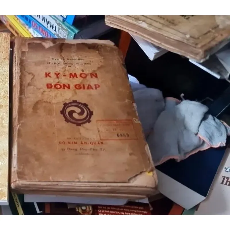 Sách kỳ môn độn giáp  786970