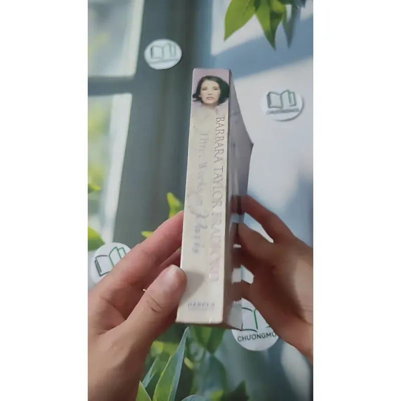 Three Weeks in Paris - Barbara Taylor Bradford 1027568