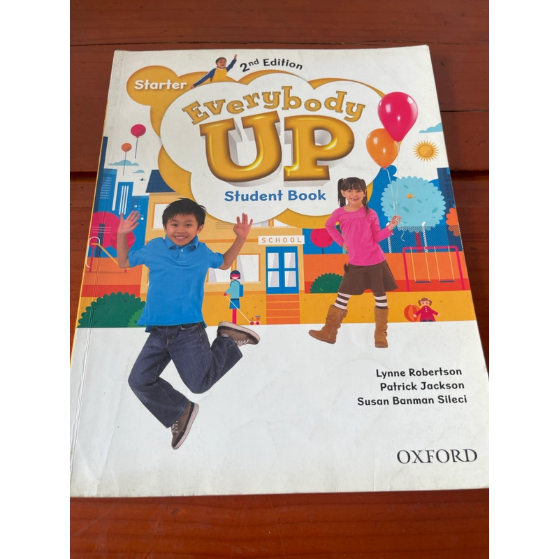 HỌC TIẾNG ANH Everybody up student book starter 539344