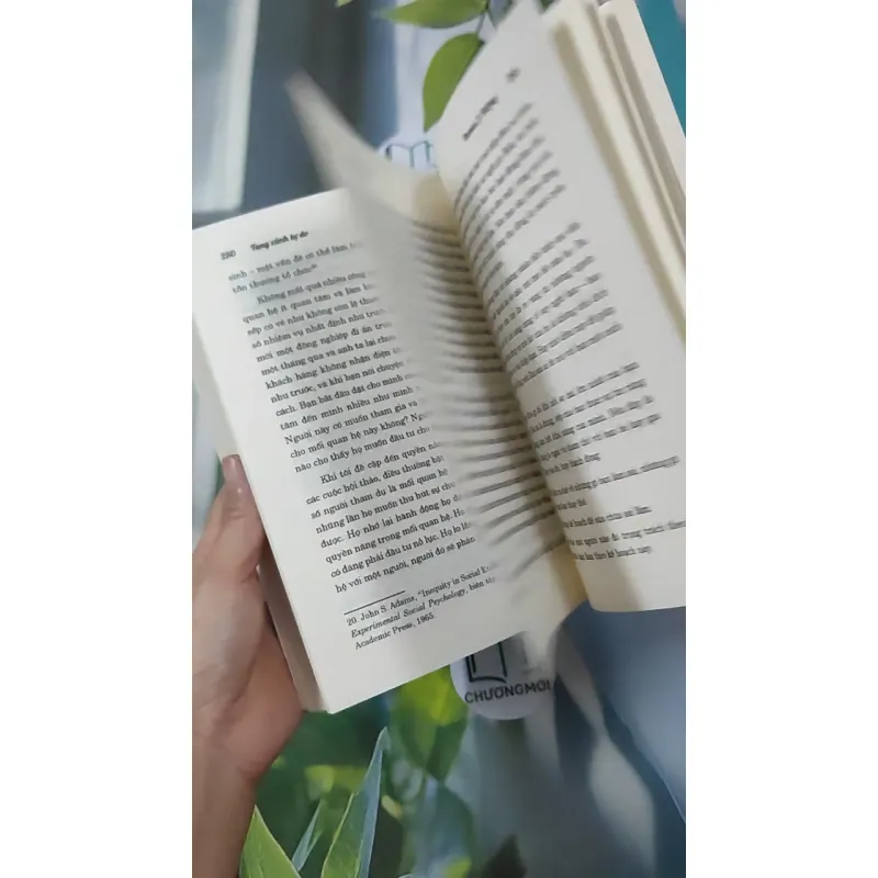 Tung Cánh Tự Do - Thomas J. DeLong 961182