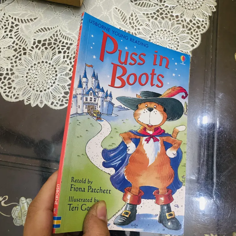 Puss in boots - Us Born ( ngoại văn) 1012739