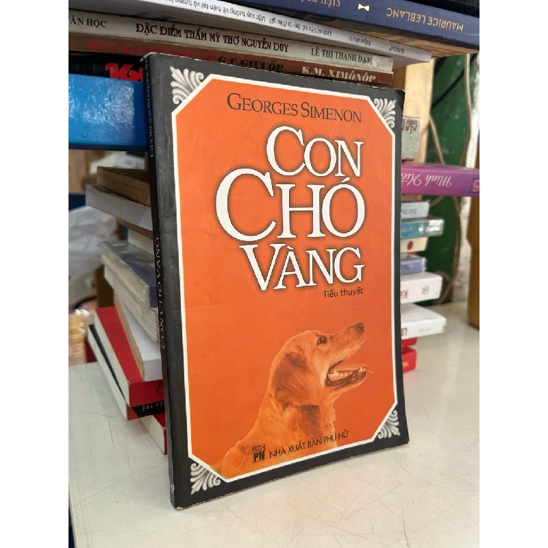 Con chó vàng - Georges Simenon 1012986