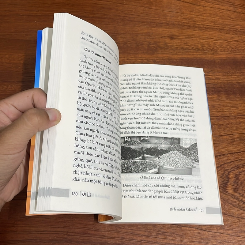 II Tựa sách: Bình Minh ở Sahara - Di Li - 2018 511343