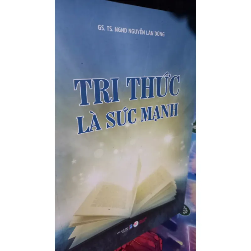 tri thức là sức mạnh 1023101