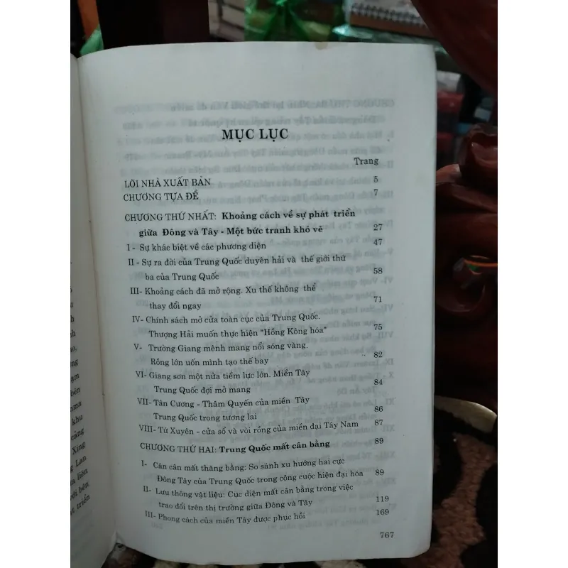 Trung Quốc trên bàn cân 926307