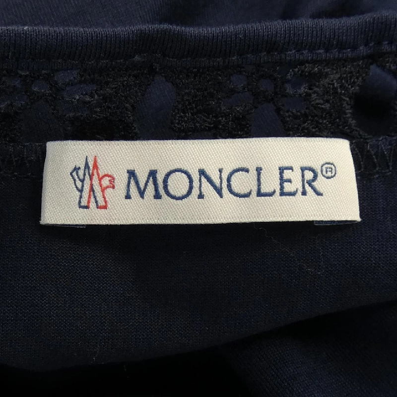 Áo thun MONCLER C10938070400 8390X - Hàng hiệu Chính hãng 824249