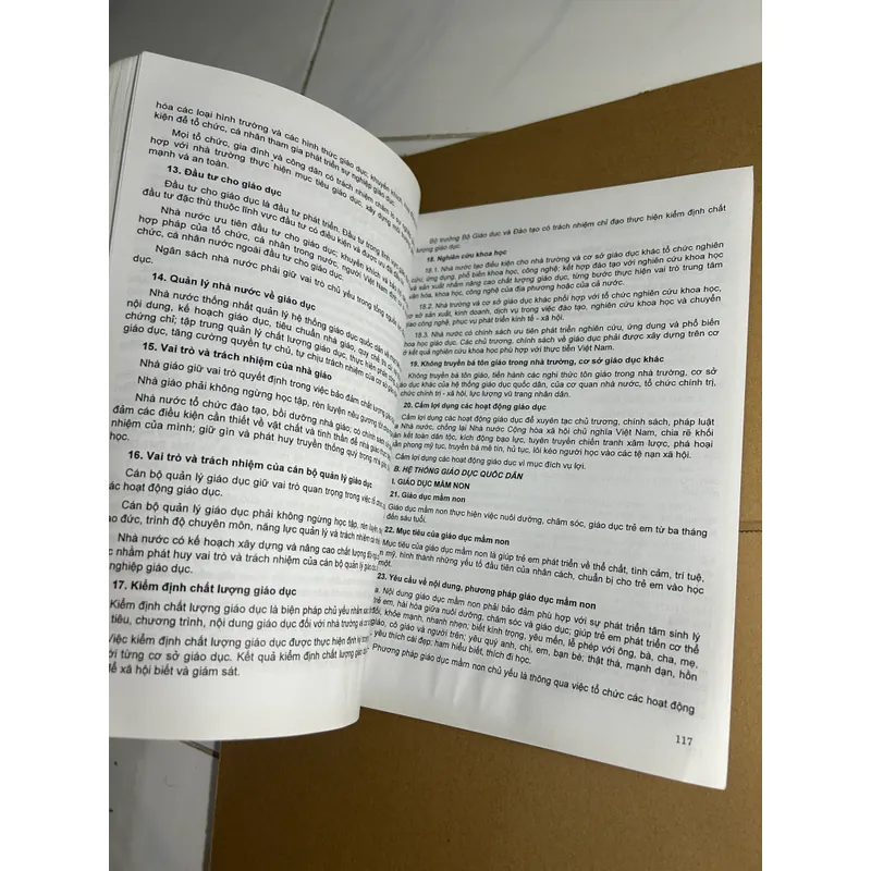 Những điều cần biết về quyền trẻ em - luật trẻ em và các chương trình hành động bảo vệ,.. 732511