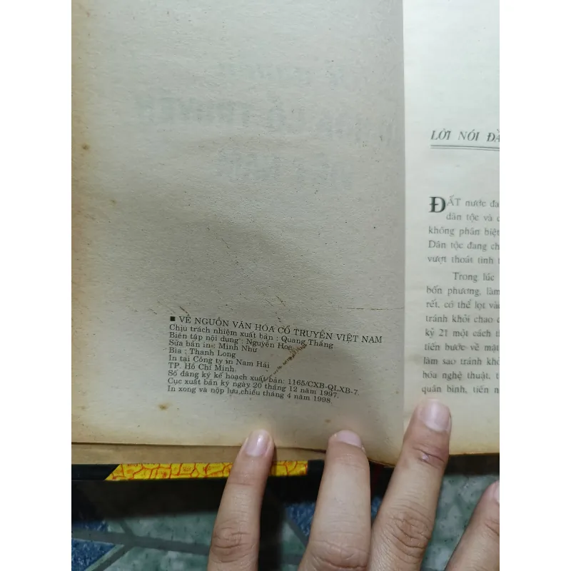 Về nguồn văn hóa cổ truyền Việt Nam - Đông Phong 1000476