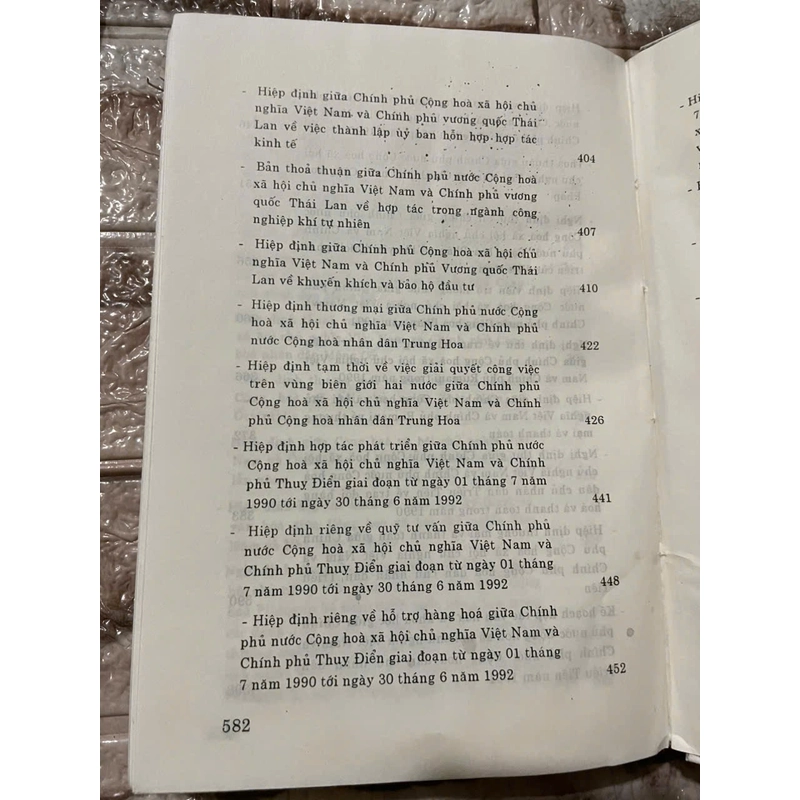 HỌC TIẾNG VIỆT QUA TIẾNG ANH - STUDYING VIETNAMSE THROUGH ENLISH 460538