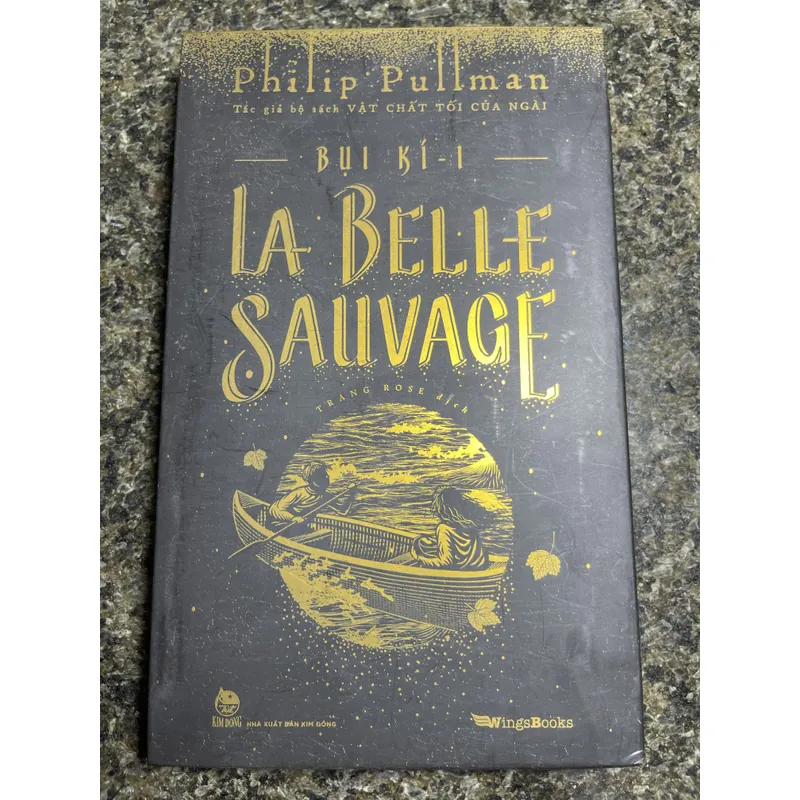 Bụi kí 1 La Belle Sauvage Philip Pullman box 705904